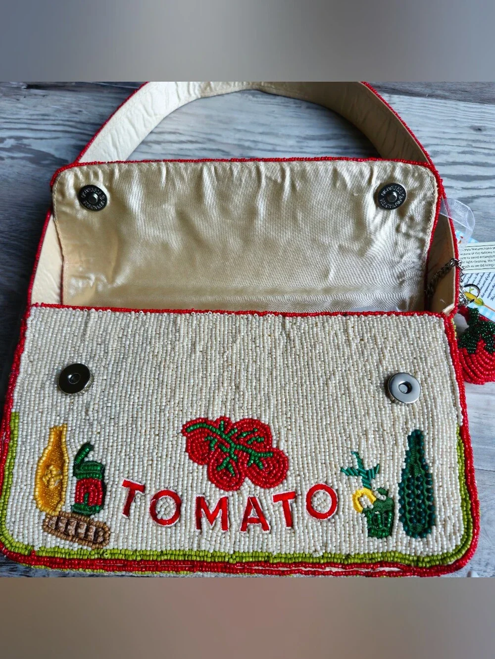 NWT Hand Beaded Tomato Heirloom Shoulder Bag Italy Amalfi Tomato Girl Purse